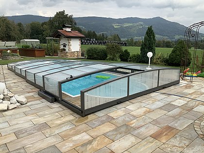 Überdachung Viva mit Seitlicher Schiebetür offen