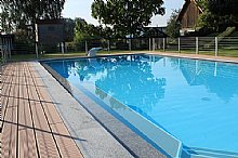 Überlaufbecken mit weisser Folienauskleidung