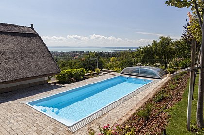 Keramikpool Erato 1000 mit Schwimmbadüberdachung Elegant