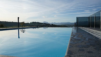 Infinity-Pool hellgrauer Alkor Folie