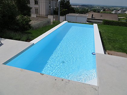 Infinity-Pool weißer Alkor Folie