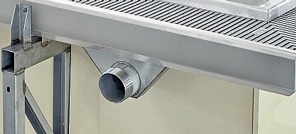 Edelstahl-Überlauf-Pool mit Waagrechtem Rinnen Ablauf