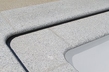 Symbolbild - Link zu Allgemeines über Schwimmbad-Umrandungen