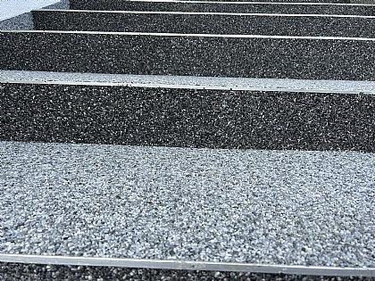 Steinteppich Hellgrau-Dunkelgrau