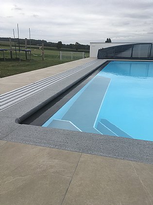 Überlaufstein in G-654 Granit