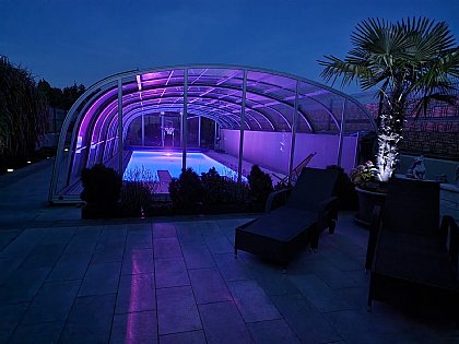 Schwimmbadbeleuchtung mit RGB
