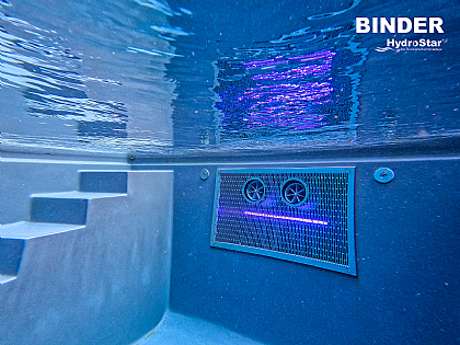 Gegenstromanlage Hydro-Star von Binder mit Beleuchtung