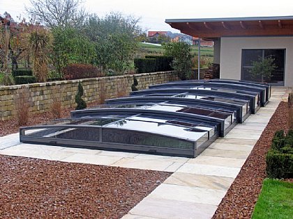 Schwimmbadüberdachung Viva von hinten