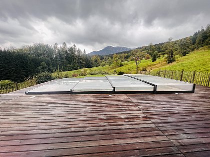 Flache Überdachung-Terra von der Seite