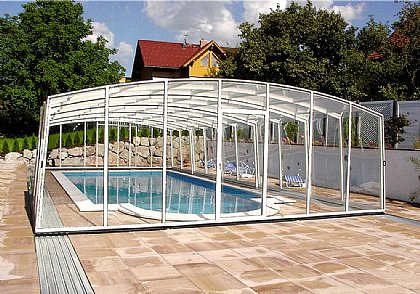 Schwimmbadüberdachung Venezia Farbe Silber