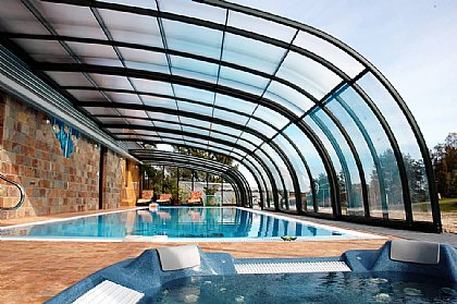 Schwimmbadüberdachung Style